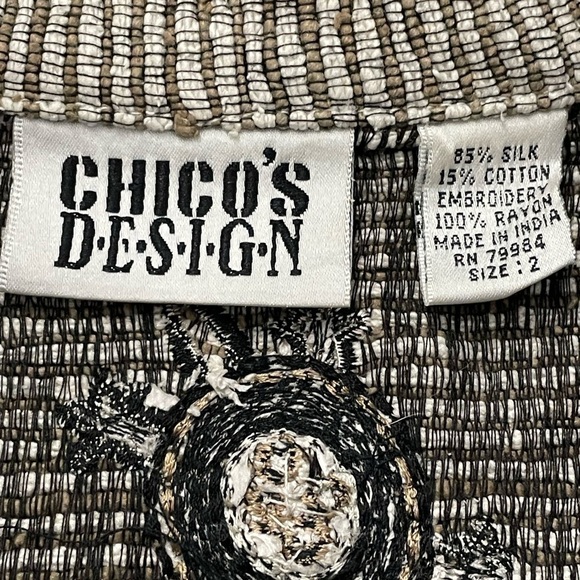 Chico’s Design women’s 85% silk 15% cotton with embroidery graphic design Jacket - Picture 6 of 6